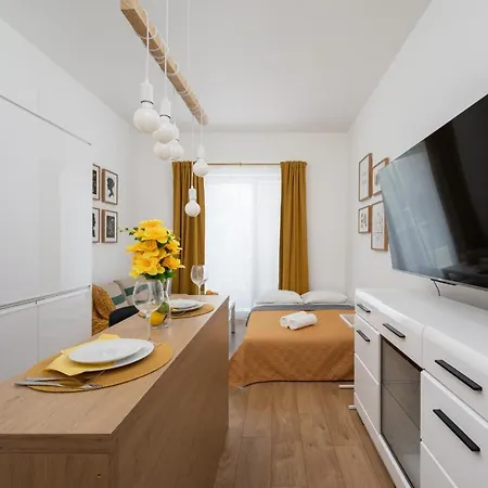 Marina Na Grobli By Renters Апартаменты *